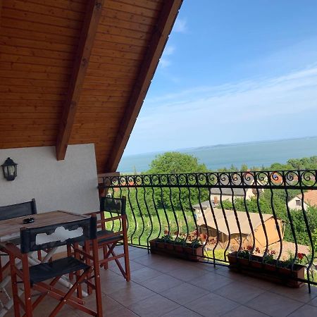 Holidaysport Haus Balatongyorok Ngoại thất bức ảnh