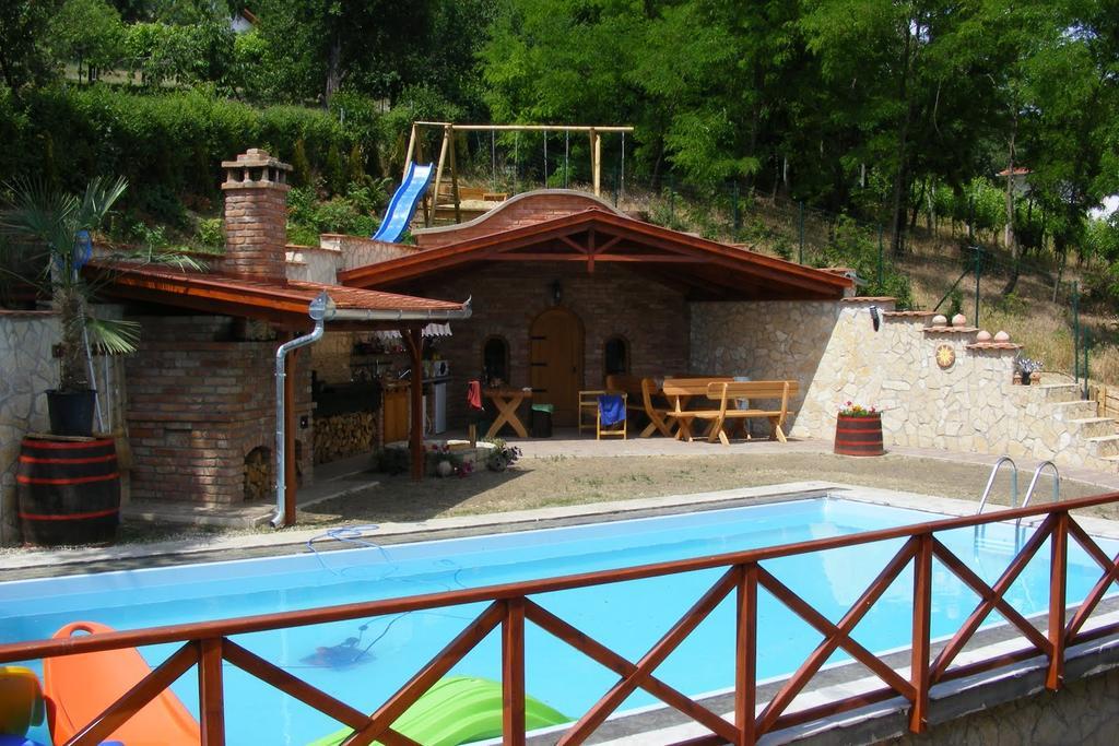 Holidaysport Haus Balatongyorok Ngoại thất bức ảnh